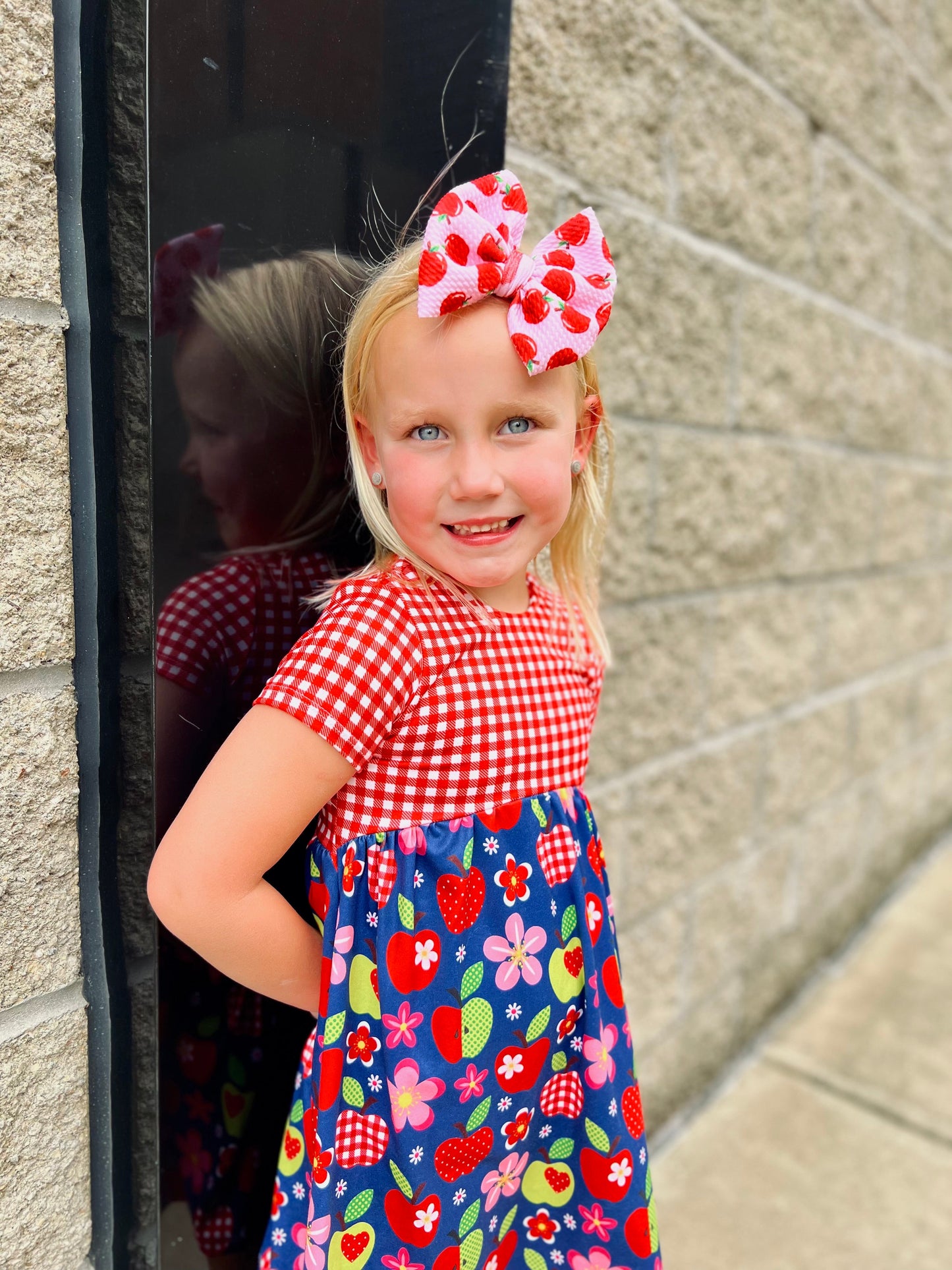 School Bow | Apples to Apples