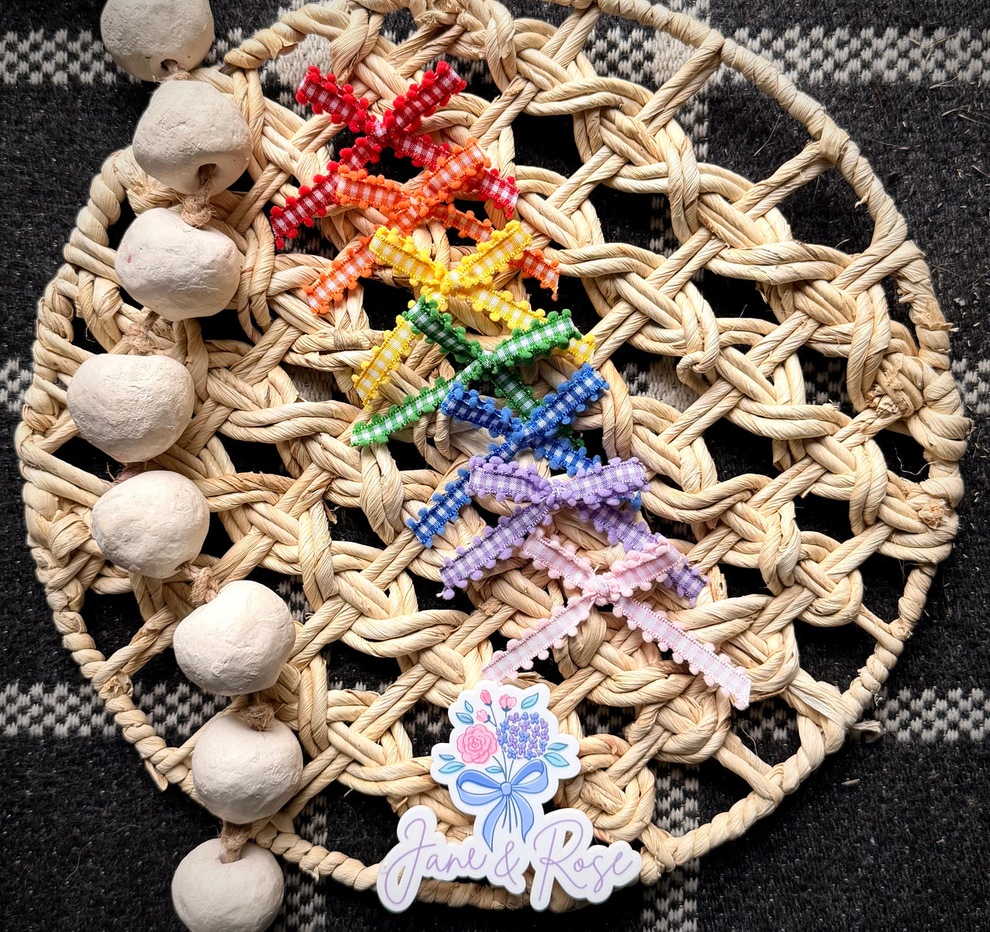 Poppy Knot | Rainbow Pom Collection