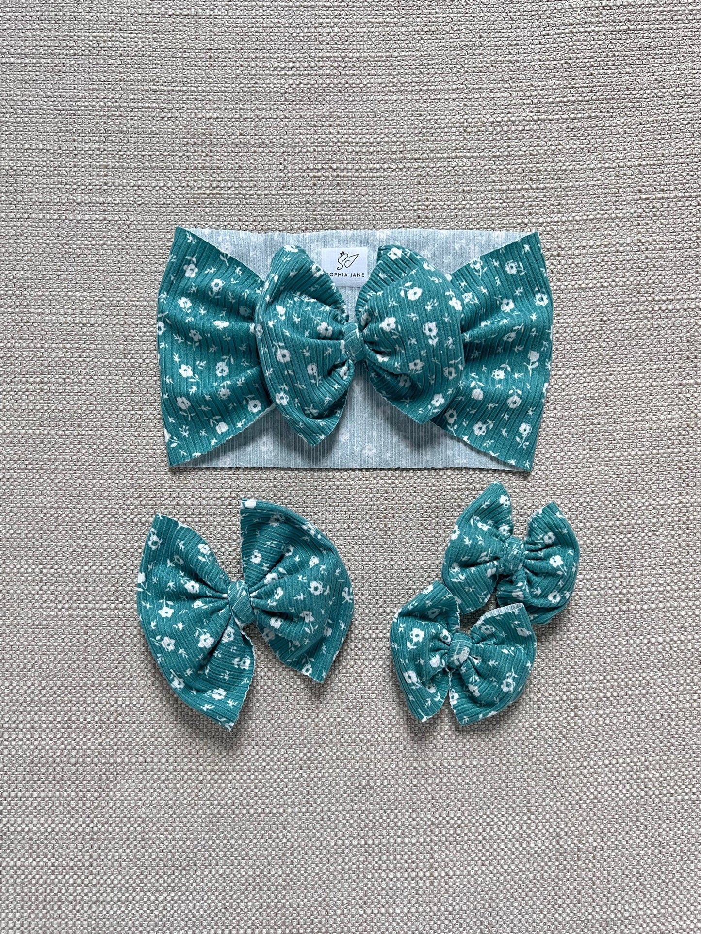 Rib Knit Bow | Lily Floral