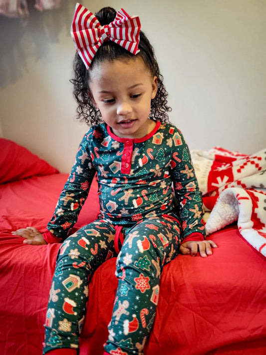 Long Sleeve 2 Piece Lounge Set |Cookies for Santa
