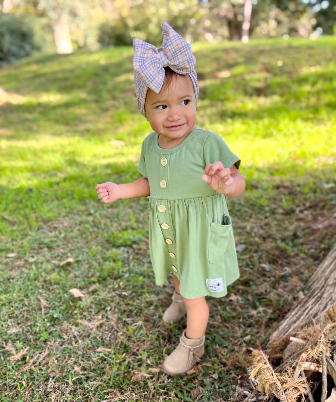 Plaid Bow | Plaid Girls Club
