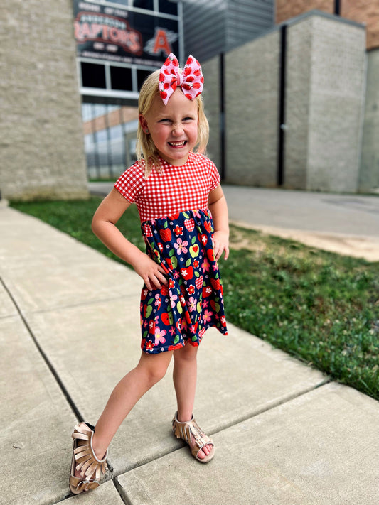 School Bow | Apples to Apples