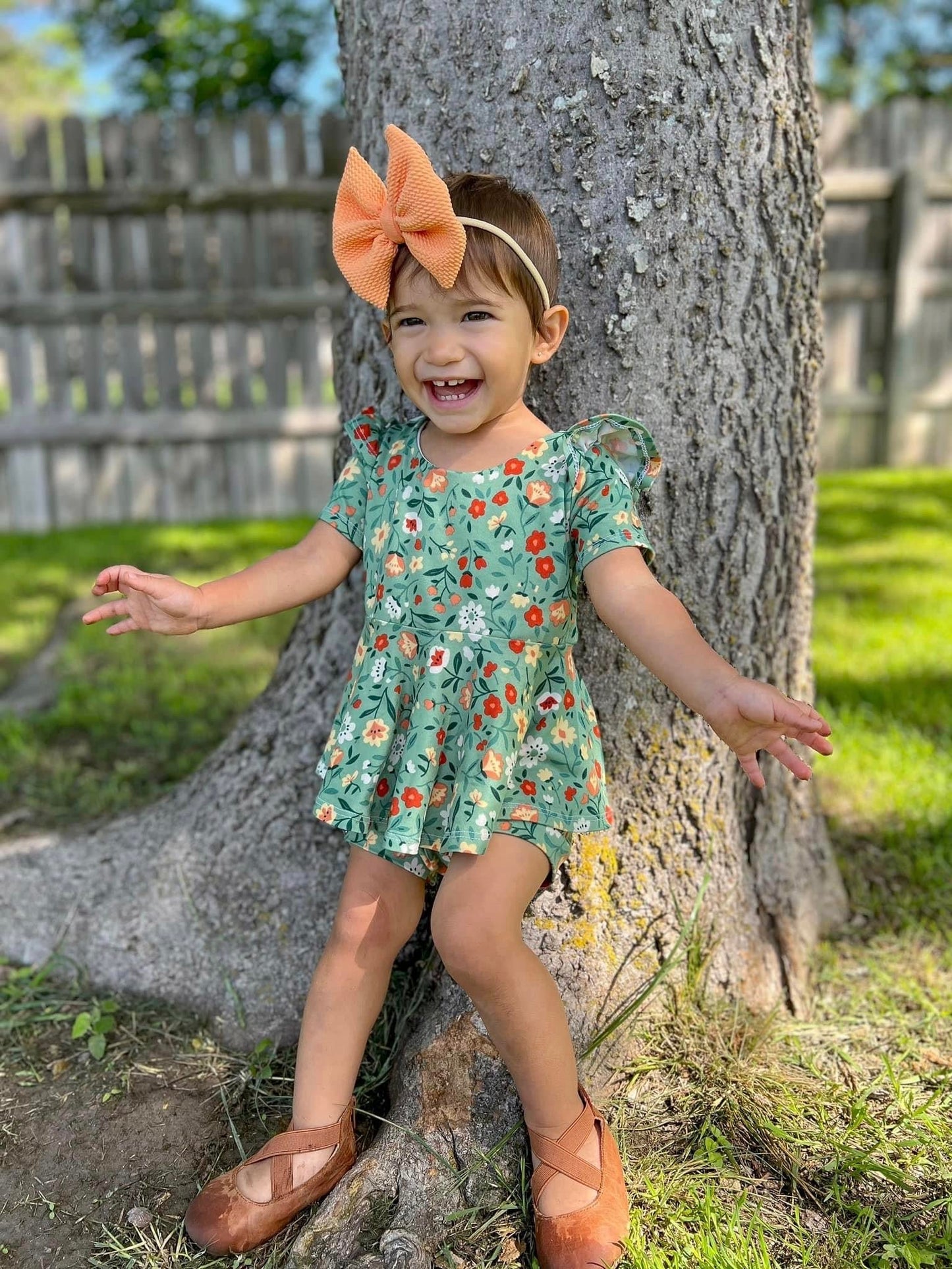 Solid Bow | Cantaloupe