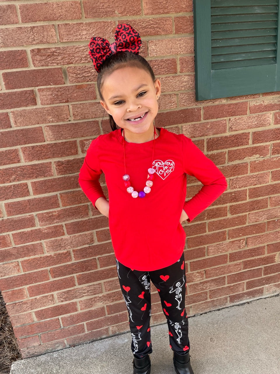 X’S & BOWS
