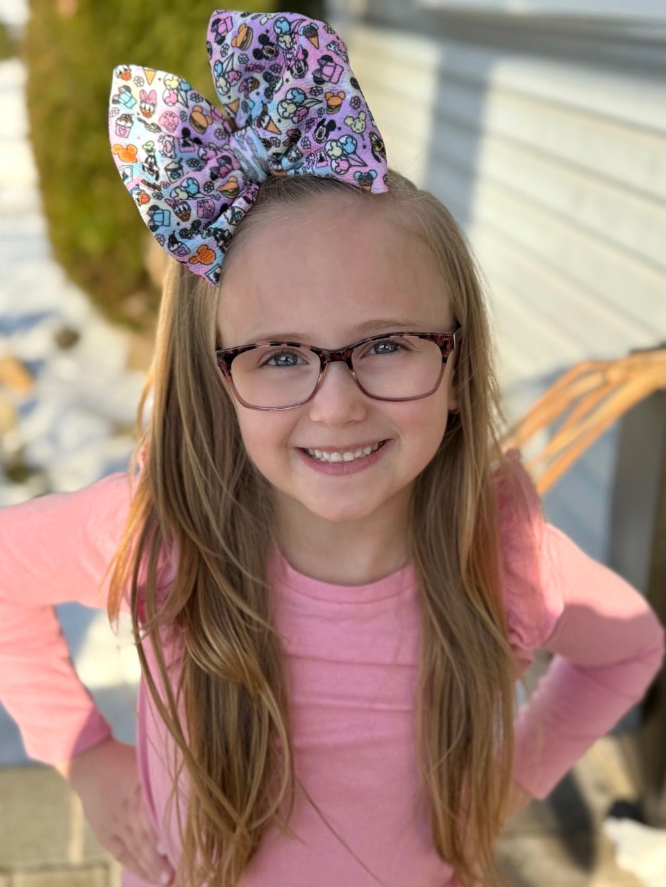 Character Bow | Fantasy Land Favorites