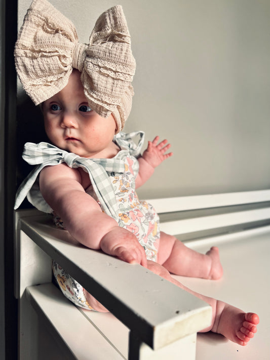 Heirloom Collection | Antique Ruffles