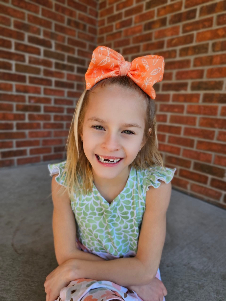 Easter Bow | Carrot Cake