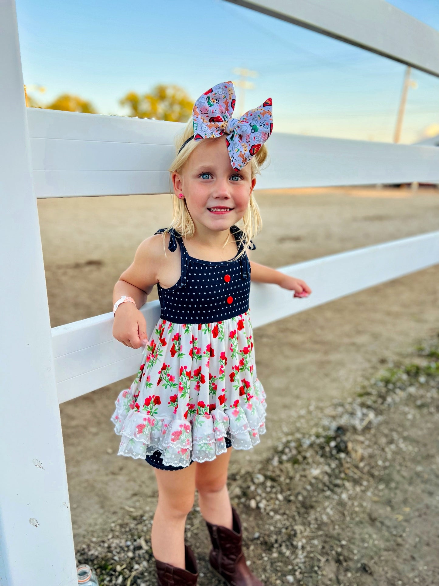 Animal Bow | Farm Fresh