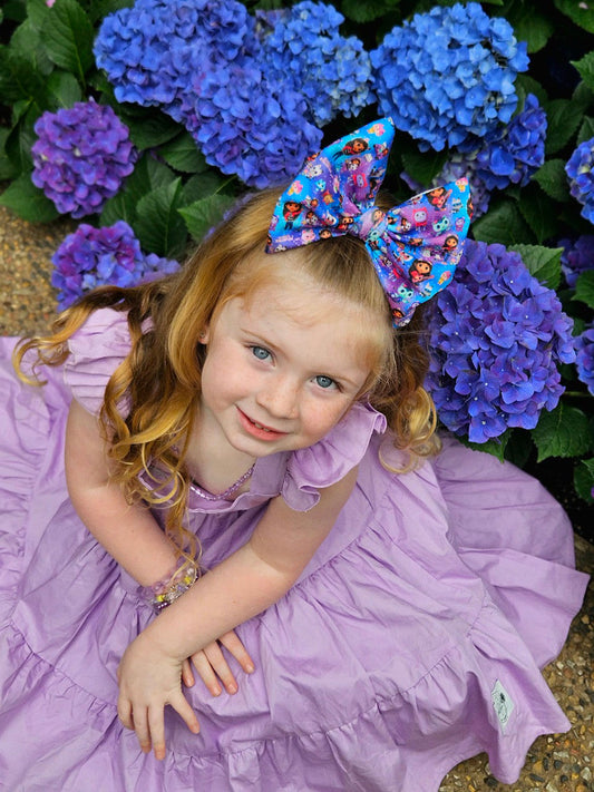 Character Bow | Hey Gabby