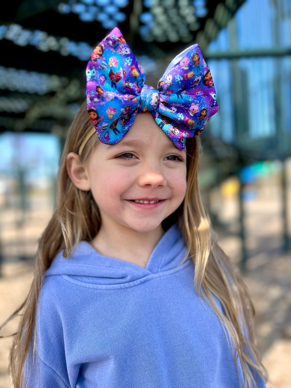 Character Bow | Hey Gabby